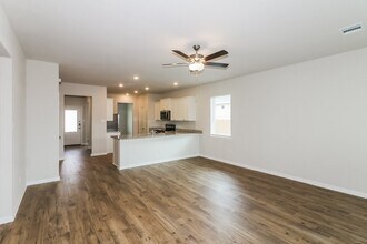 7518 Tipton Meadow Way in Richmond, TX - Building Photo - Building Photo