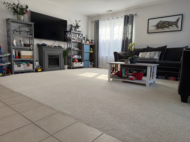 property at 885 Crimson Ct