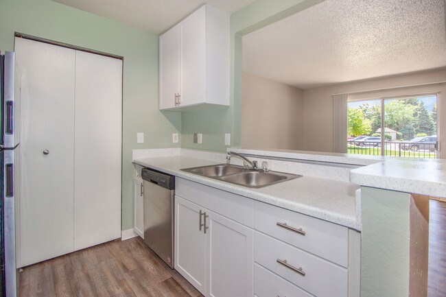 Park West Club photo'