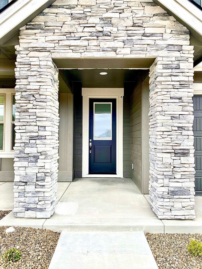 5079 N Brody Ave in Meridian, ID - Building Photo - Building Photo