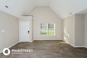 1282 Railroad Dr in Hayden, AL - Foto de edificio - Building Photo