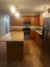 11 Pinecrest Dr in York, ME - Building Photo - Building Photo