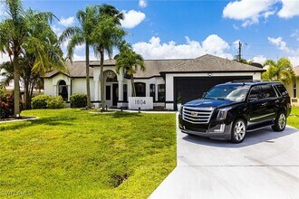 1804 SW 29th Terrace in Cape Coral, FL - Building Photo - Building Photo