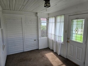 112 E Plum St in Edinboro, PA - Building Photo - Building Photo