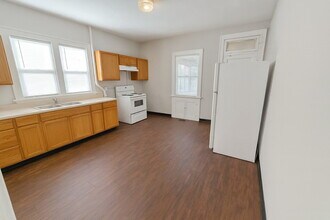6912 Greenway Ave in St. Louis, MO - Building Photo - Building Photo