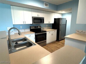 1840 Florida Club Cir in Naples, FL - Building Photo - Building Photo