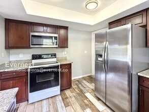 14714 Oak Vine Dr in Lutz, FL - Building Photo - Building Photo