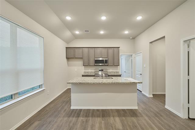 9992 Calendar St in Willis, TX - Building Photo - Building Photo