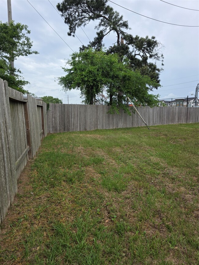 property at 24722 Lake Basin Ct