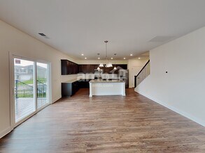 2000 Bennett Dr in Lebanon, TN - Building Photo - Building Photo