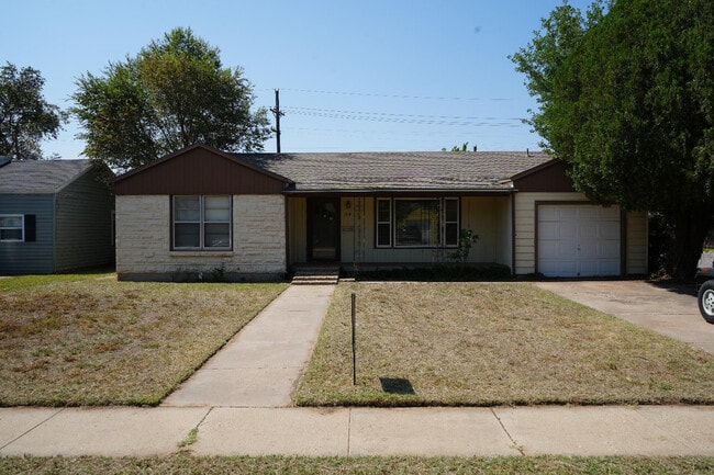 property at 3419 28th St
