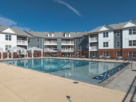 Hathaway at Lake Norman Apartments in Denver, NC - Building Photo