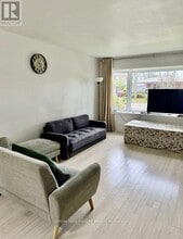 14 Bluefin Crescent in Toronto, ON - Building Photo - Building Photo