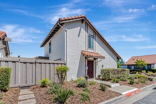 8130 Park Villa Cir in Cupertino, CA - Building Photo