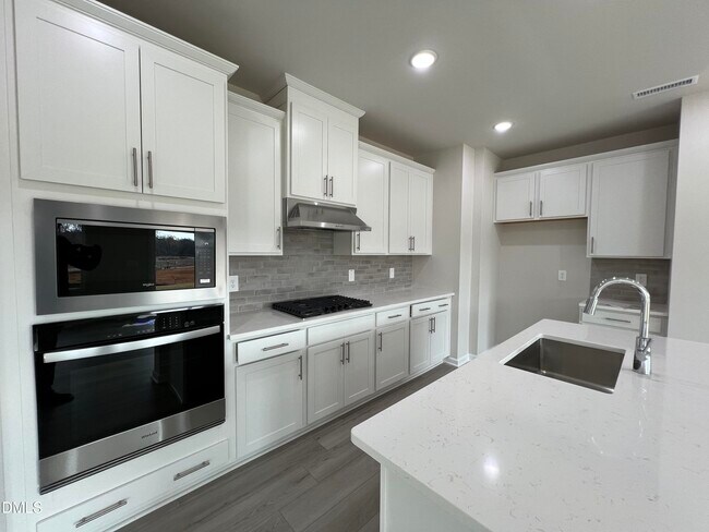 900 Grand Mesa Dr in Garner, NC - Building Photo - Building Photo