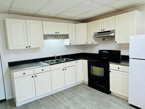 64 Jireh St in New Bedford, MA - Building Photo - Building Photo