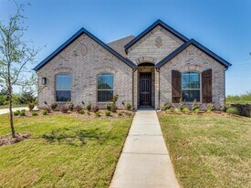 529 Brozgold Ave in Midlothian, TX - Building Photo