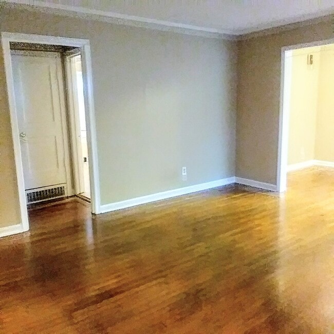 3885 Rhodes Ave in Memphis, TN - Building Photo - Building Photo