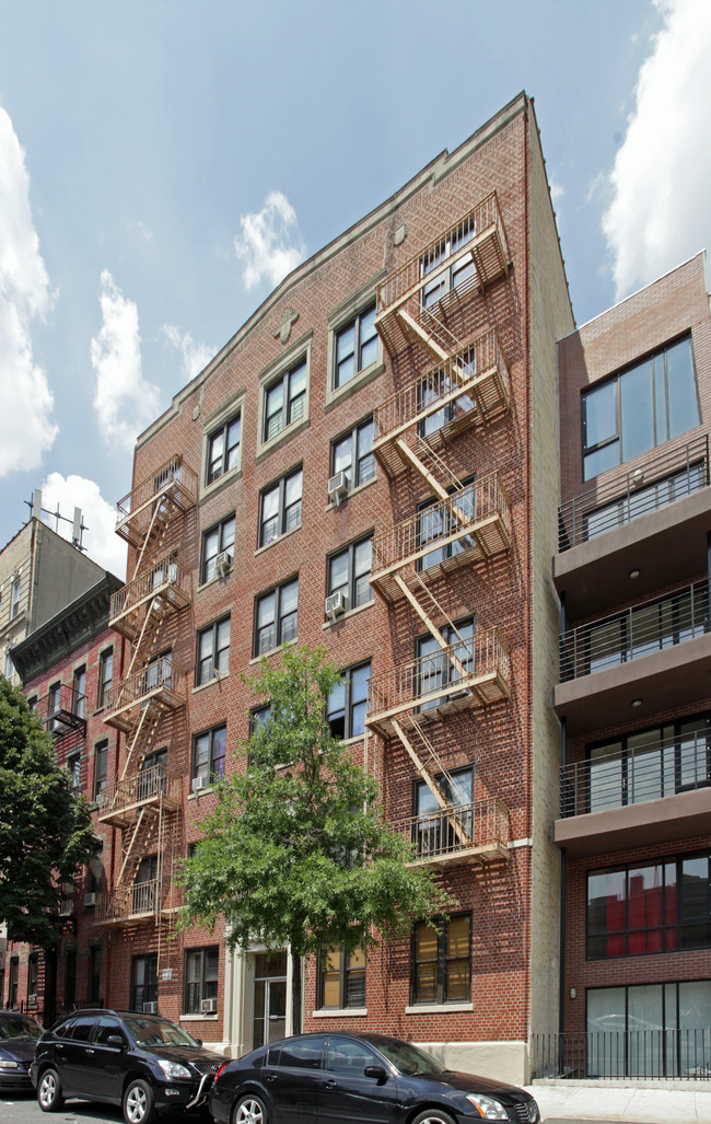 247 S 3rd St in Brooklyn, NY - Building Photo - Building Photo