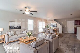 2758 N Saramano Ln in Tucson, AZ - Building Photo - Building Photo