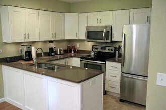 3735 Birchwood Dr, Unit 27 in Boulder, CO - Foto de edificio - Building Photo