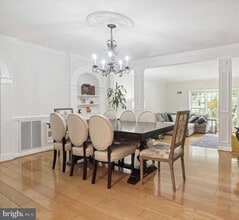 5105 Westbard Ave in Bethesda, MD - Building Photo - Building Photo