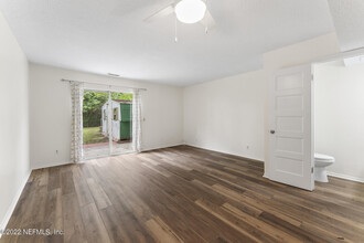 2125 Florida Blvd in Neptune Beach, FL - Building Photo - Building Photo