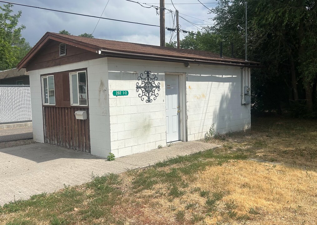 292 Randolph Ave in Pocatello, ID - Building Photo