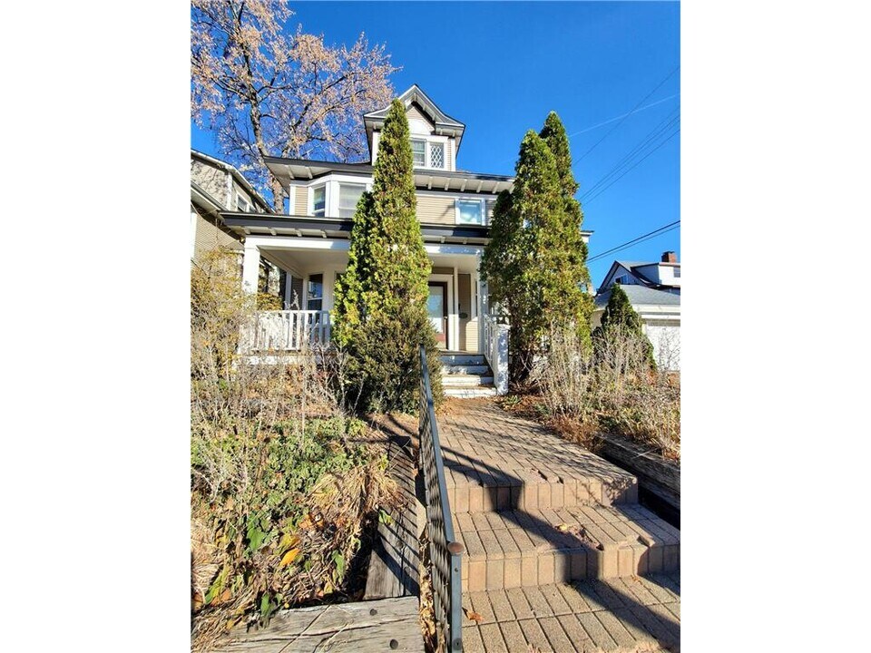 1712 W 31st St in Minneapolis, MN - Building Photo
