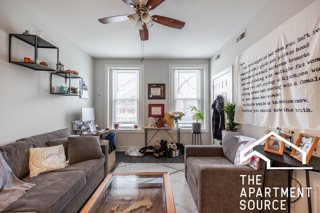 1433 N Cleaver St, Unit 2F in Chicago, IL - Building Photo - Building Photo