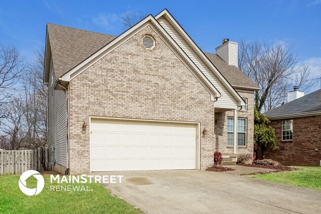 5507 Woodcross Pl in Louisville, KY - Foto de edificio - Building Photo