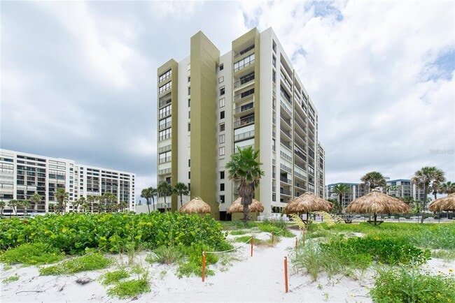 1480 Gulf Blvd in Clearwater, FL - Building Photo - Building Photo