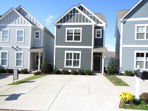1037 Saddlestone Dr in Nashville, TN - Building Photo - Building Photo