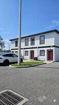 13612 N 21st St in Tampa, FL - Building Photo