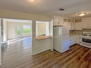 3766 Saddle Ridge Dr SW in Snellville, GA - Building Photo - Building Photo