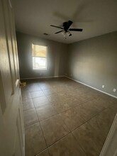 15101 Mimebark Way in Austin, TX - Foto de edificio - Building Photo