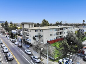 Prospect Hill Apartments in Oakland, CA - Building Photo - Primary Photo