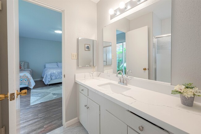 property at 2121 Fountain View Dr