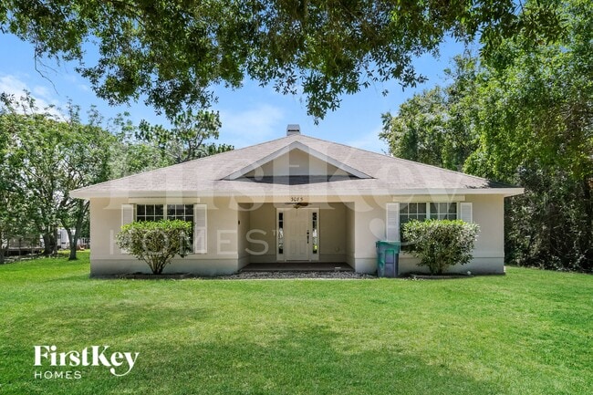 property at 3085 Packard Ave
