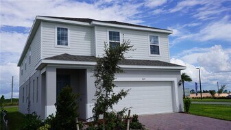 7671 Trapani Lp in Clermont, FL - Building Photo