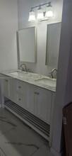 900 NE 209th Terrace in Miami, FL - Building Photo - Building Photo