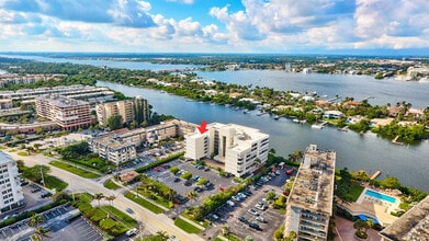 3555 S Ocean Blvd-Unit -311 in South Palm Beach, FL - Building Photo - Building Photo