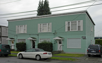 112 4th Ave SE Apartments