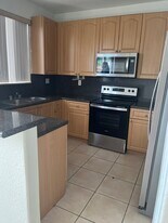 2819 SE 15th Rd in Homestead, FL - Building Photo