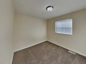 5321 Xanadu St in Denver, CO - Building Photo - Building Photo