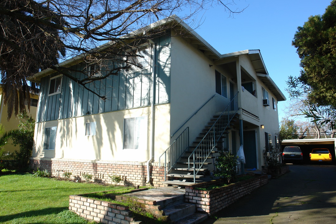 1321 San Tomas Aquino Pky in San Jose, CA - Building Photo