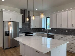 2129 W Pine St in Tampa, FL - Building Photo - Building Photo
