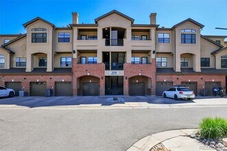 209 Quebec St in Denver, CO - Building Photo - Building Photo