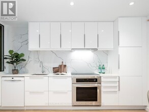63 Croft St in Toronto, ON - Building Photo - Building Photo