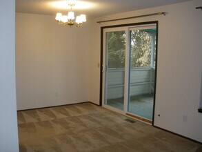 5715 29th Ave NE in Seattle, WA - Building Photo - Building Photo